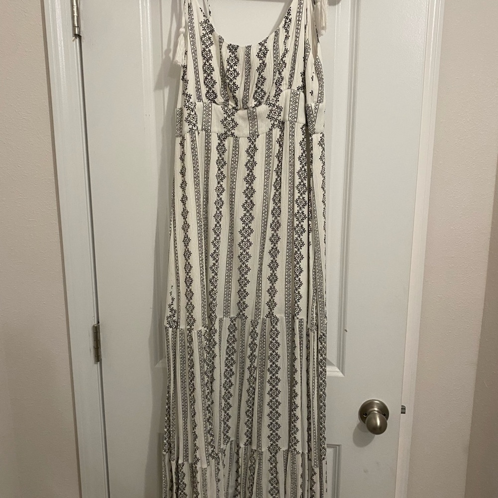 Promesa Black and White Striped Maxi Dress